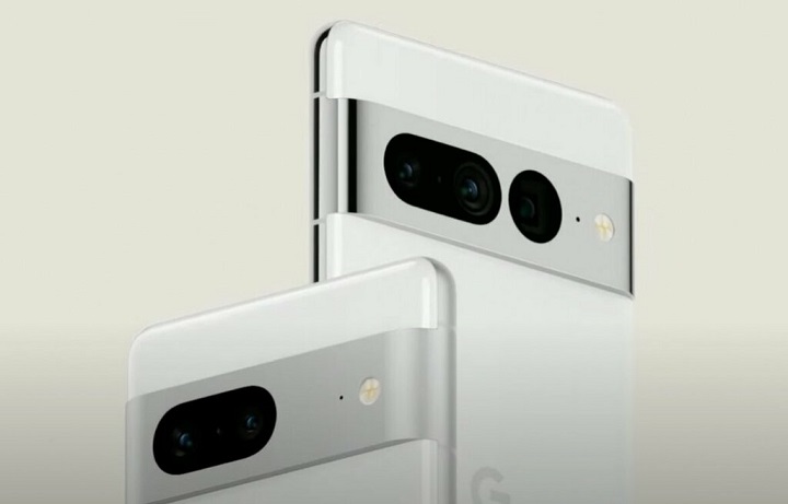 Nie ma żadnych wątpliwości. Standardowa wersja Pixel 7 i edycja Pro będzie miała zainstalowaną „trzynastkę” już w dniu premiery. Źródło: Google - Android 13 - wszystko co trzeba wiedzieć o nowym systemie - dokument - 2022-09-28