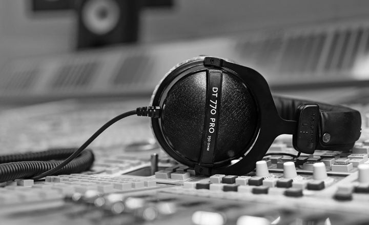 Słuchawki Beyerdynamic DT-770 Pro. - Najlepsze słuchawki gamingowe. Ranking 2025 - dokument - 2025-02-27