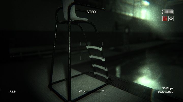 Etap rozpoczynasz pod powierzchnią wody w basenie - Krew | Lamentacje | Opis przejścia Outlast 2 - Outlast 2 - poradnik do gry