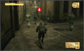 Cały czas podążaj ostrożnie za agentem, który w międzyczasie powinien minąć dwuosobowy posterunek - Eastern Europe - Midtown Sector | Akt trzeci Metal Gear Solid 4 - Metal Gear Solid 4: Guns of the Patriots - poradnik do gry