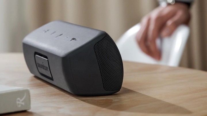 Źródło: Anker; materiały promocyjne - Nieprzyzwoicie niska cena za jeden z najpopularniejszych głośników Bluetooth na świecie. Soundcore Motion Plus tak tani nie był nawet na Amazon Prime Day - wiadomość - 2024-08-12