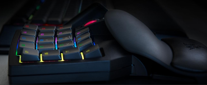 Źródło: Razer; grafika promocyjna - Gdy wypróbujesz tę klawiaturę, nie zechcesz już wrócić do zwykłej. Razer Tartarus V2 to bezkonkurencyjny keypad, który pokochali gracze na całym świecie - wiadomość - 2024-07-14