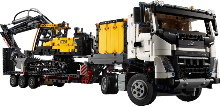 Źródło: LEGO.pl, materiały promocyjne - Tegoroczna perełka w ofercie LEGO Technic teraz 26% tańsza! Volvo FMX i koparka EC230 Electric to mierzący około 70 cm zestaw, który przypomina mi, za co kocham klocki duńskiego producenta - wiadomość - 2024-09-22