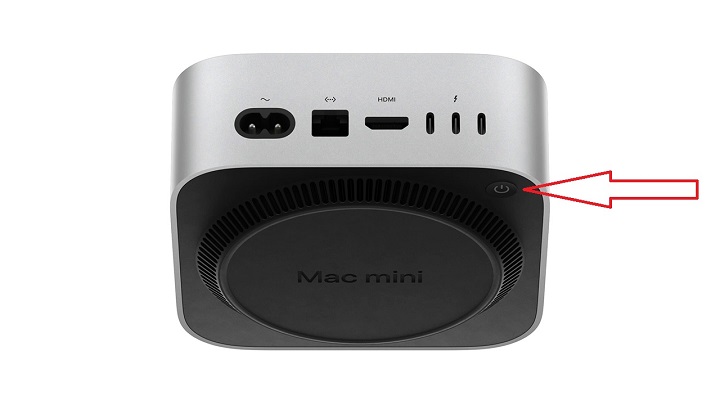 Umiejscowienie przycisku zasilania w najnowszym Mac Mini. | Źródło: Apple