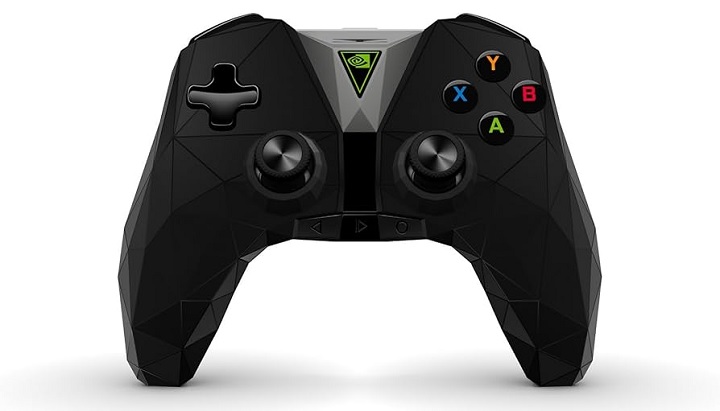 Kontroler Nvidia Shield to jeden z wielu padów obsługiwanych przez GeForce Now. Źródło: Amazon. - GeForce Now - wymagania. Wszystko, co trzeba wiedzieć - wiadomość - 2024-09-10